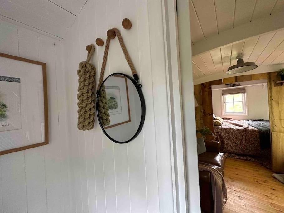 Cornwall Woodland Shepherd'S Hut Deirdres Hut Bodmin Exterior foto